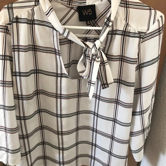 Bow Tie blouse - Picture 1 of 2